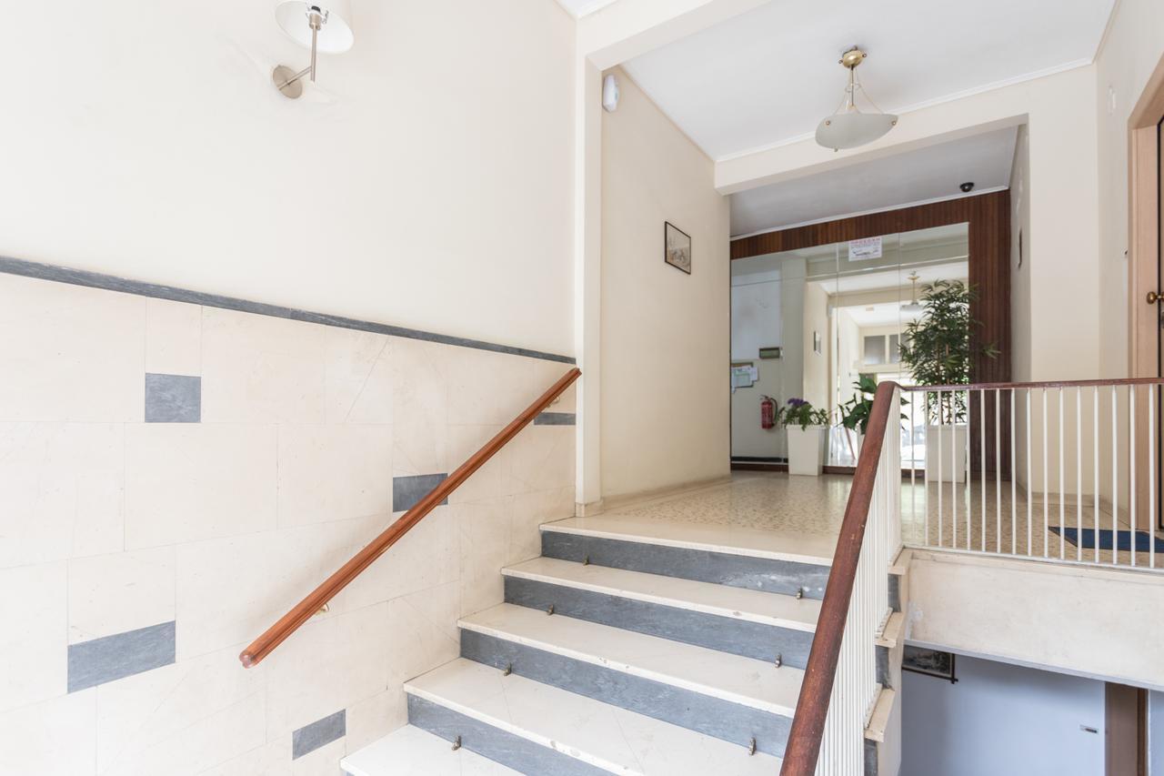 Appartement Pagrati 2Bdr Flat à Athènes Extérieur photo